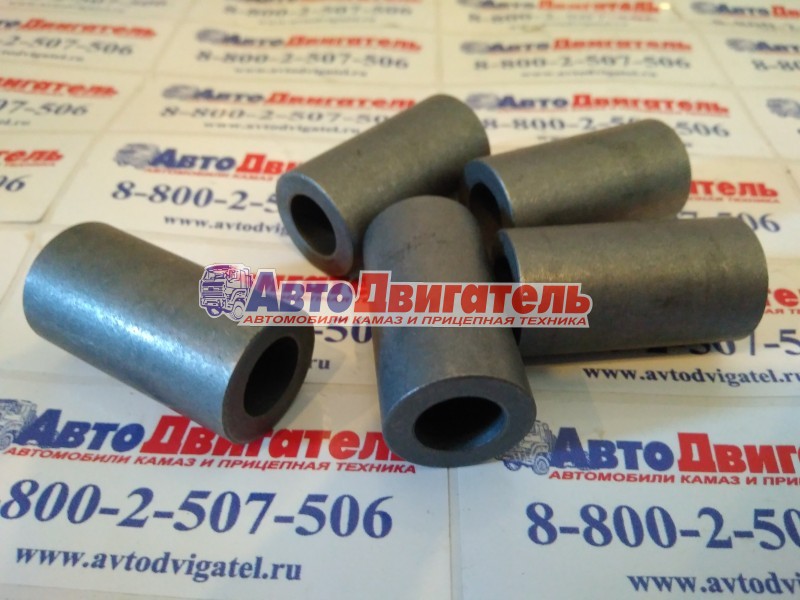 Проставка болта выпускного коллектора короткая 3945252 Cummins 4/6ISBe, ISDe