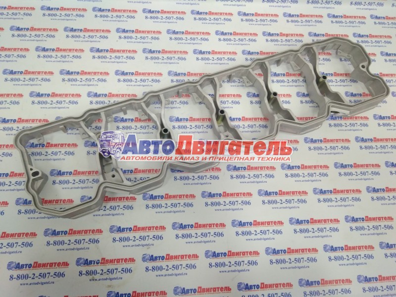Рамка клапанной крышки 4938657, 4938658, 4899257 Cummins 6ISBe