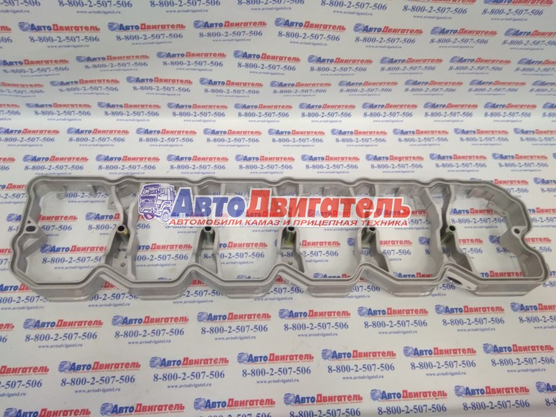 Рамка клапанной крышки 4938657, 4938658, 4899257 Cummins 6ISBe