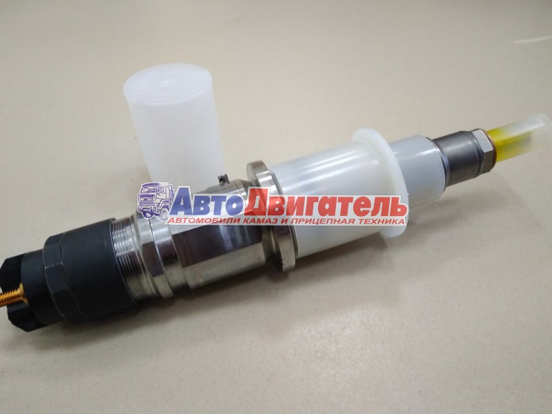 Форсунка Bosch 0445120007, 0445120273. 4025249. 2830957, 2830956 Common Rail 4/6ISBe150,170,220,250